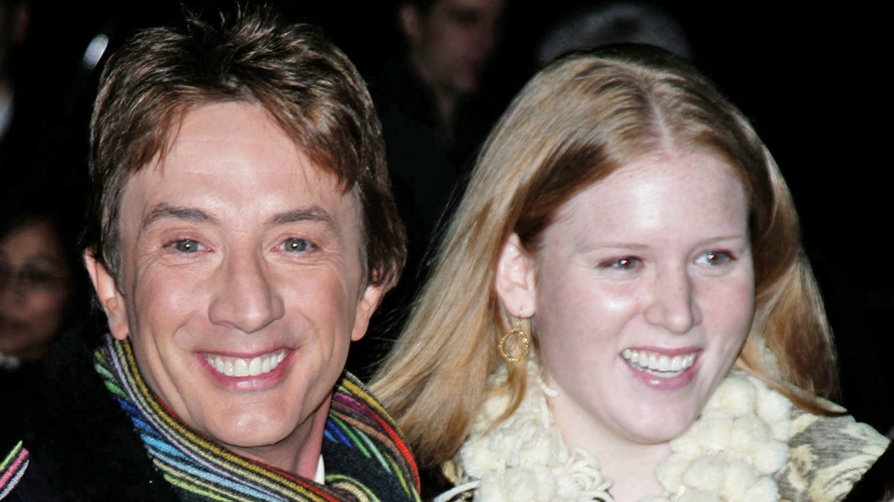 Martin Short, la figlia Katherine muore a 42 anni per un colpo di pistola autoinflitto Martin Short, la figlia Katherine muore a 42 anni per un colpo di pistola autoinflitto