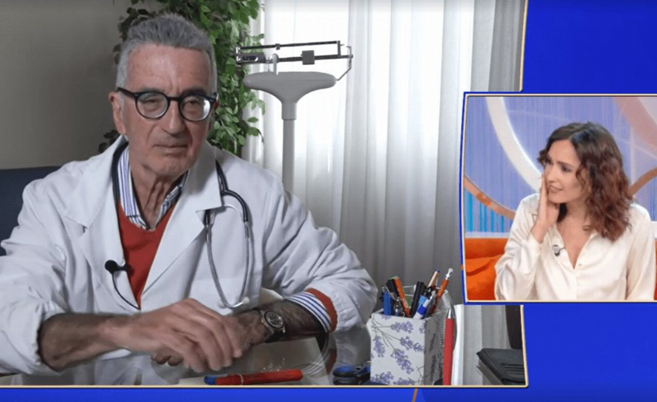 Asparagi e kiwi alleati della longevità secondo il dietologo Ciro Vestita