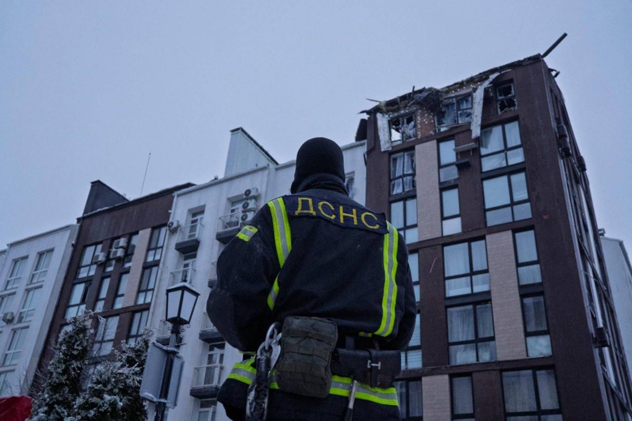Ucraina, attacco notturno russo su Kharkiv e Kiev cinque morti dopo raid con missili e droni