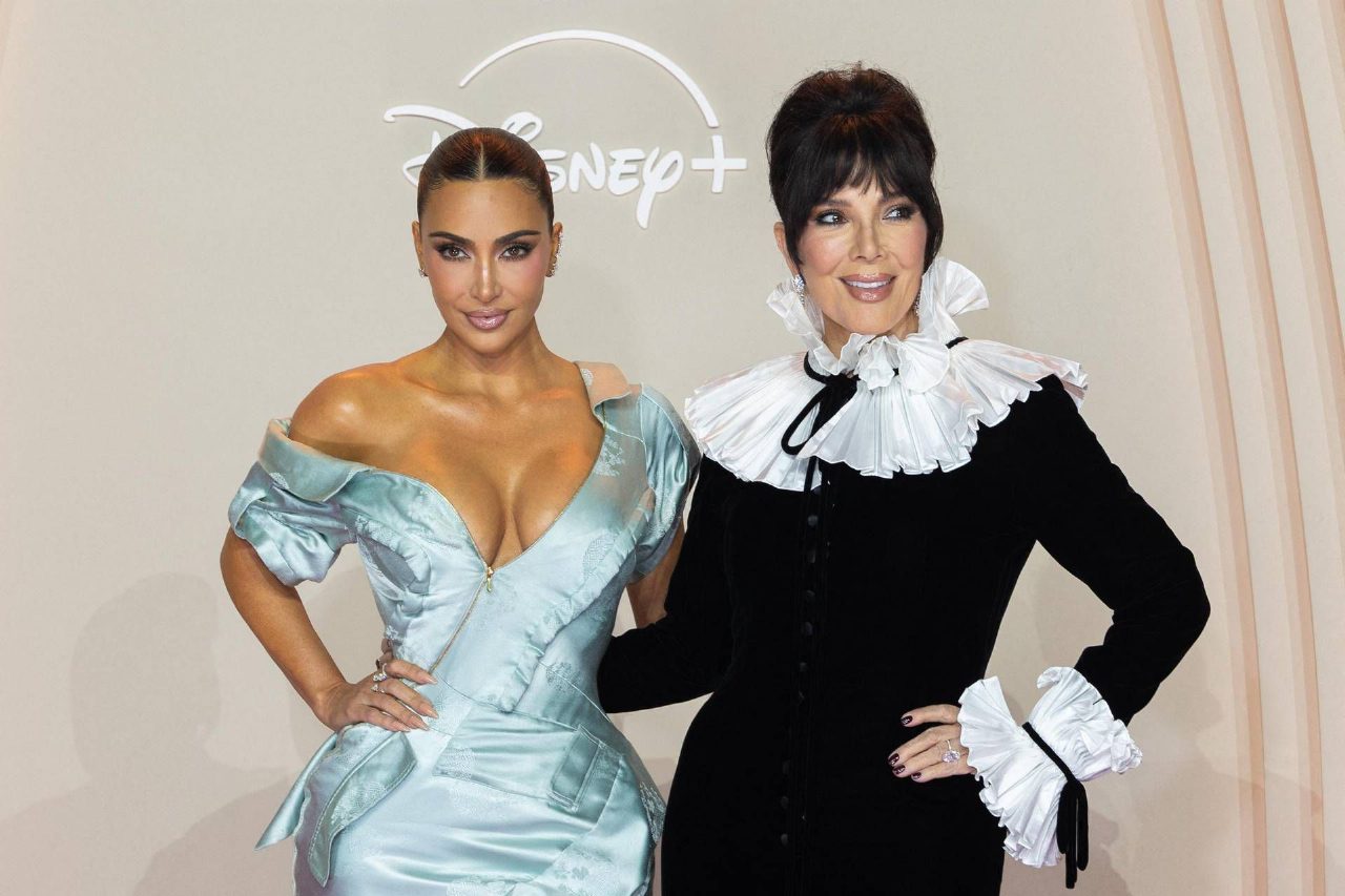 Kim Kardashian e Kris Jenner negano il ruolo nel sex tape del 2007