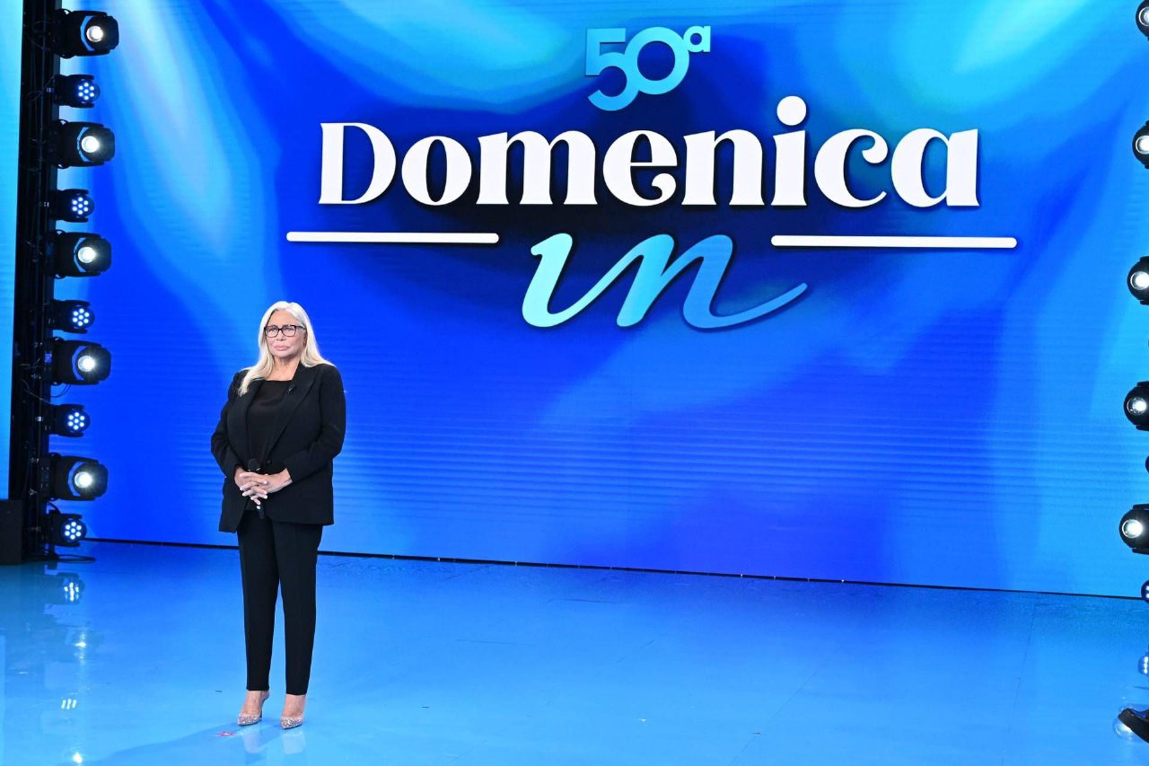 Domenica In ricorda Enrica Bonaccorti nella puntata di oggi 15 marzo Domenica In ricorda Enrica Bonaccorti nella puntata di oggi 15 marzo