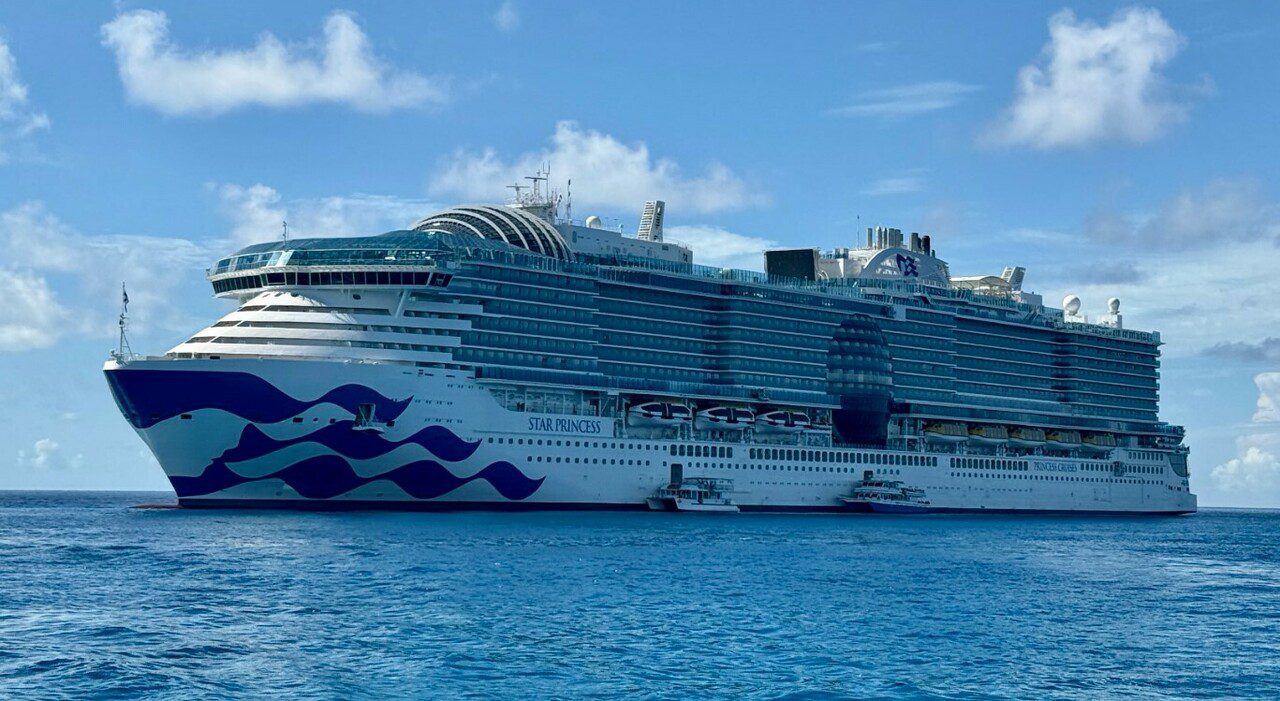 Crociera nei Caraibi, oltre 150 contagi da norovirus sulla Star Princess