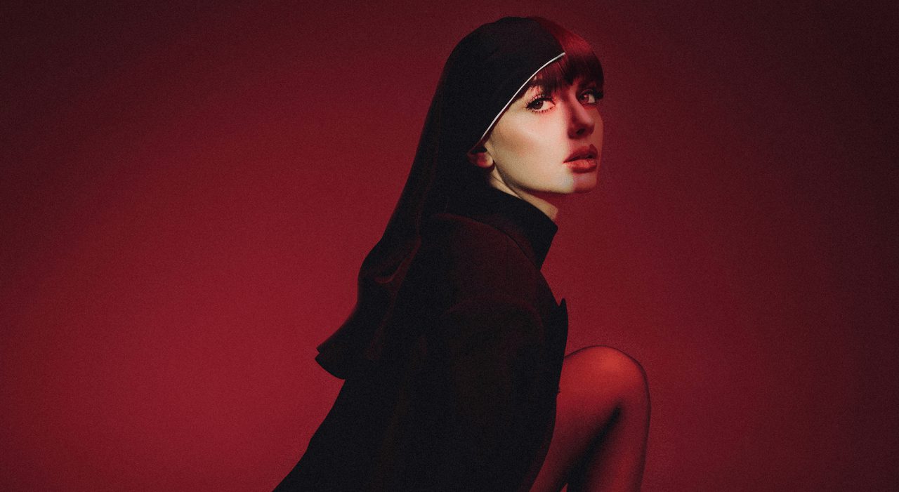 Annalisa spiega la polemica sul brano e la sua immagine più sensuale