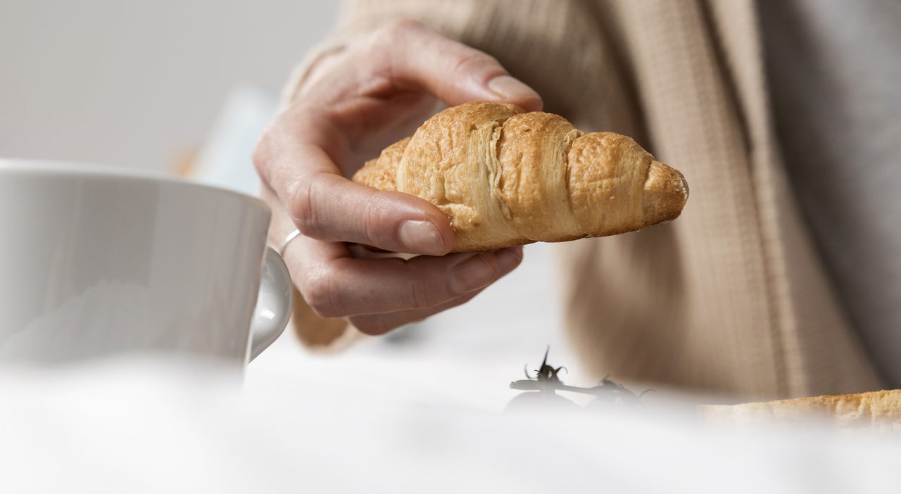Muore soffocato dopo aver mangiato un croissant a San Martino Buonalbergo