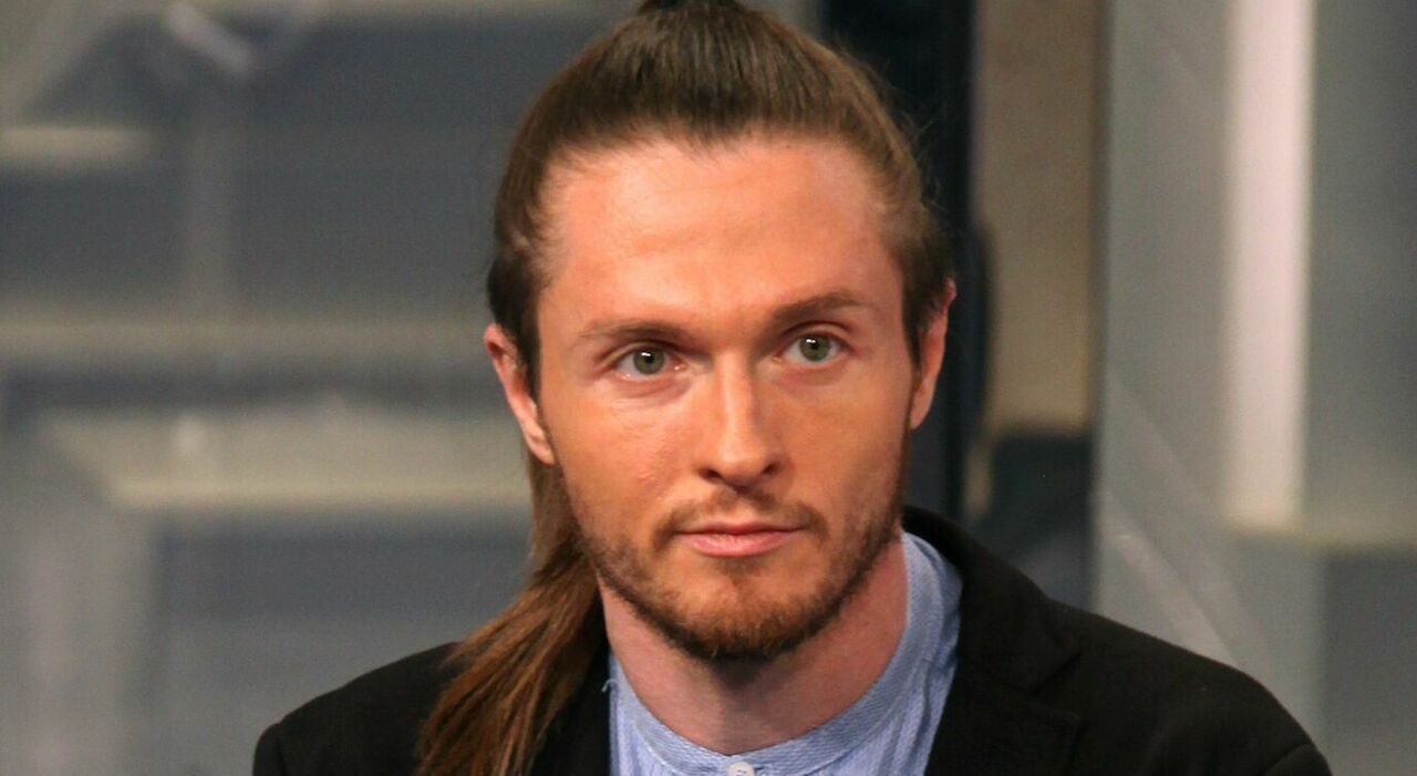 Belve Crime, Raffaele Sollecito primo ospite del programma di Francesca Fagnani Belve Crime, Raffaele Sollecito primo ospite del programma di Francesca Fagnani