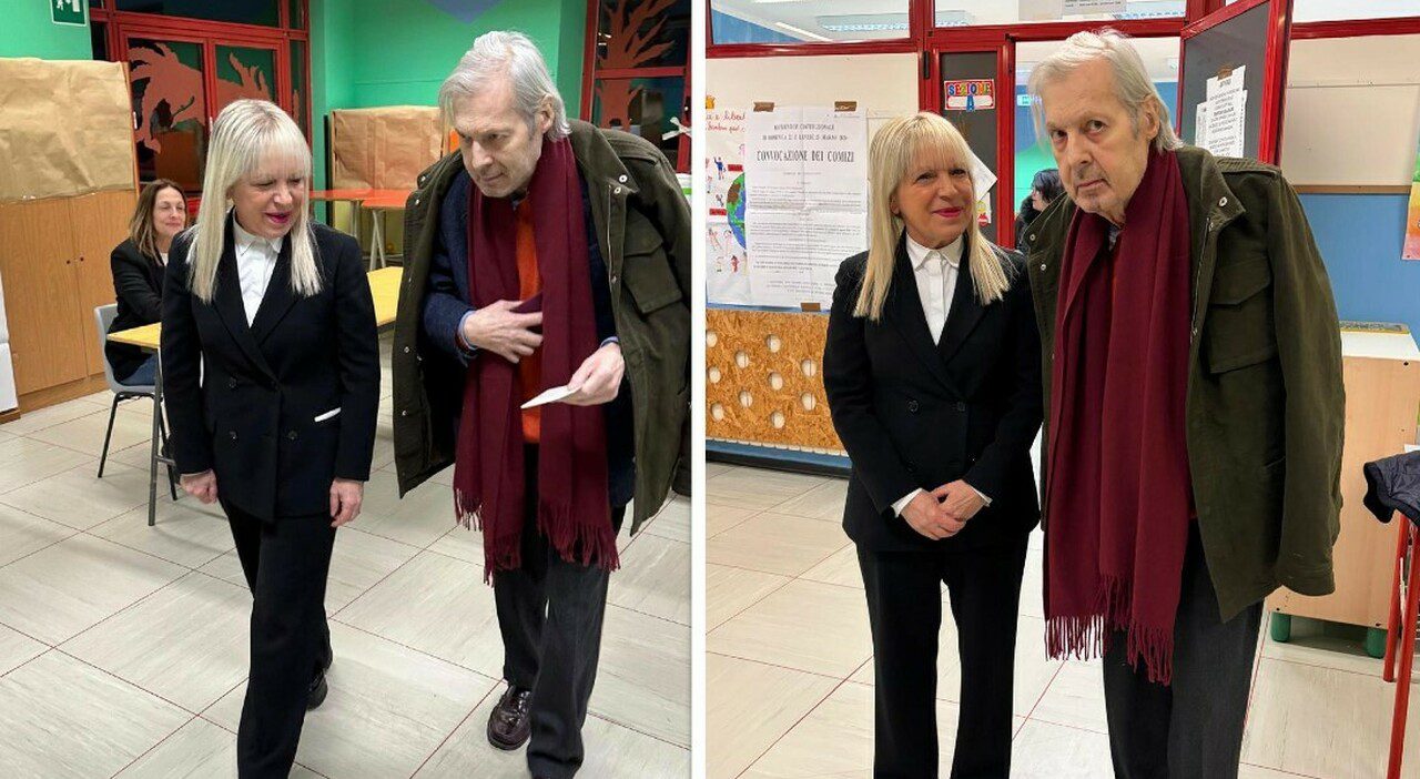 Sgarbi torna in pubblico e vota al referendum sulla giustizia a San Severino Marche Sgarbi torna in pubblico e vota al referendum sulla giustizia a San Severino Marche