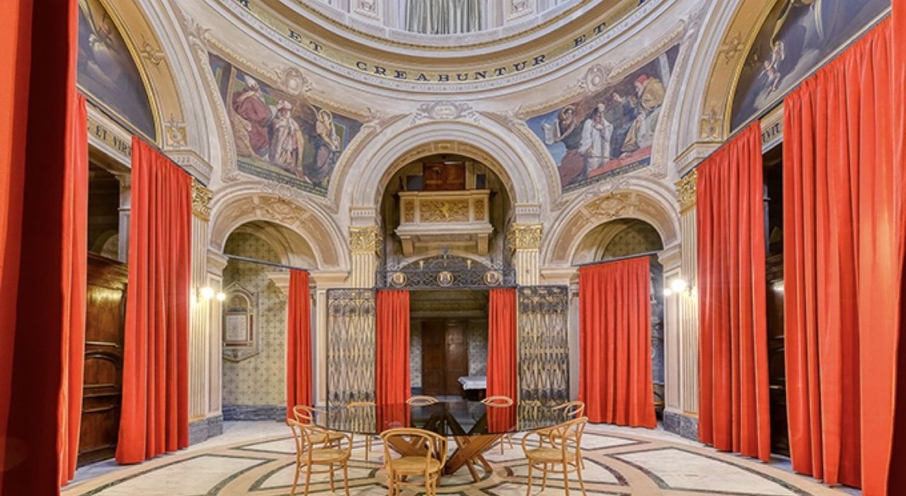 Roma, in vendita il palazzo di Giovanni Paolo II vicino al Quirinale