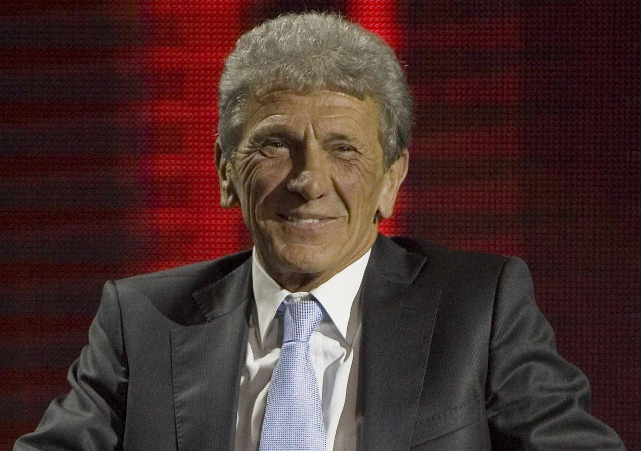 Addio a Beppe Savoldi, ex bomber di Napoli e Bologna morto a 79 anni