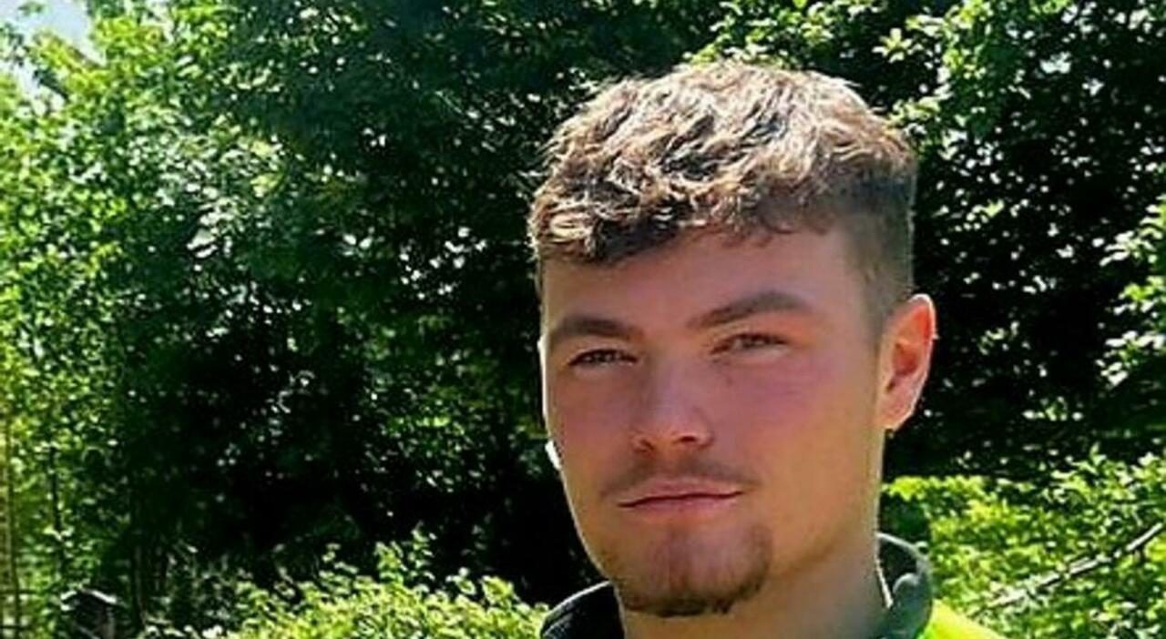 Muore a 21 anni per tumore cerebrale scoperto tardi dopo vertigini sottovalutate