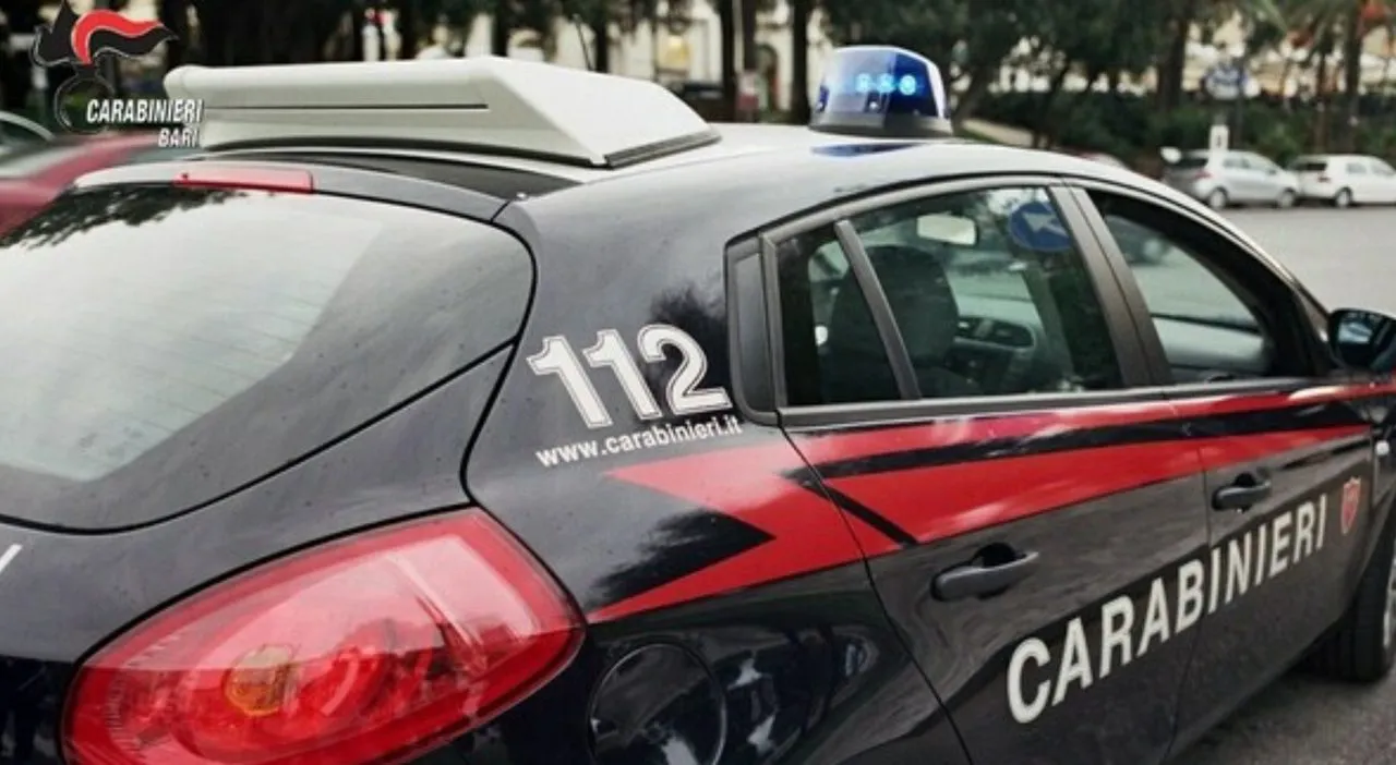 Taranto: aggredisce una donna e colpisce un carabiniere intervenuto fuori servizio, arrestato 26enne Taranto: aggredisce una donna e colpisce un carabiniere intervenuto fuori servizio, arrestato 26enne