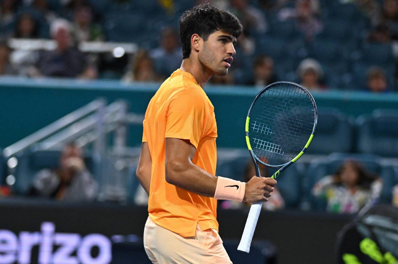 Alcaraz sfida Baez a Montecarlo, orario e dove vedere il match in tv Alcaraz sfida Baez a Montecarlo, orario e dove vedere il match in tv