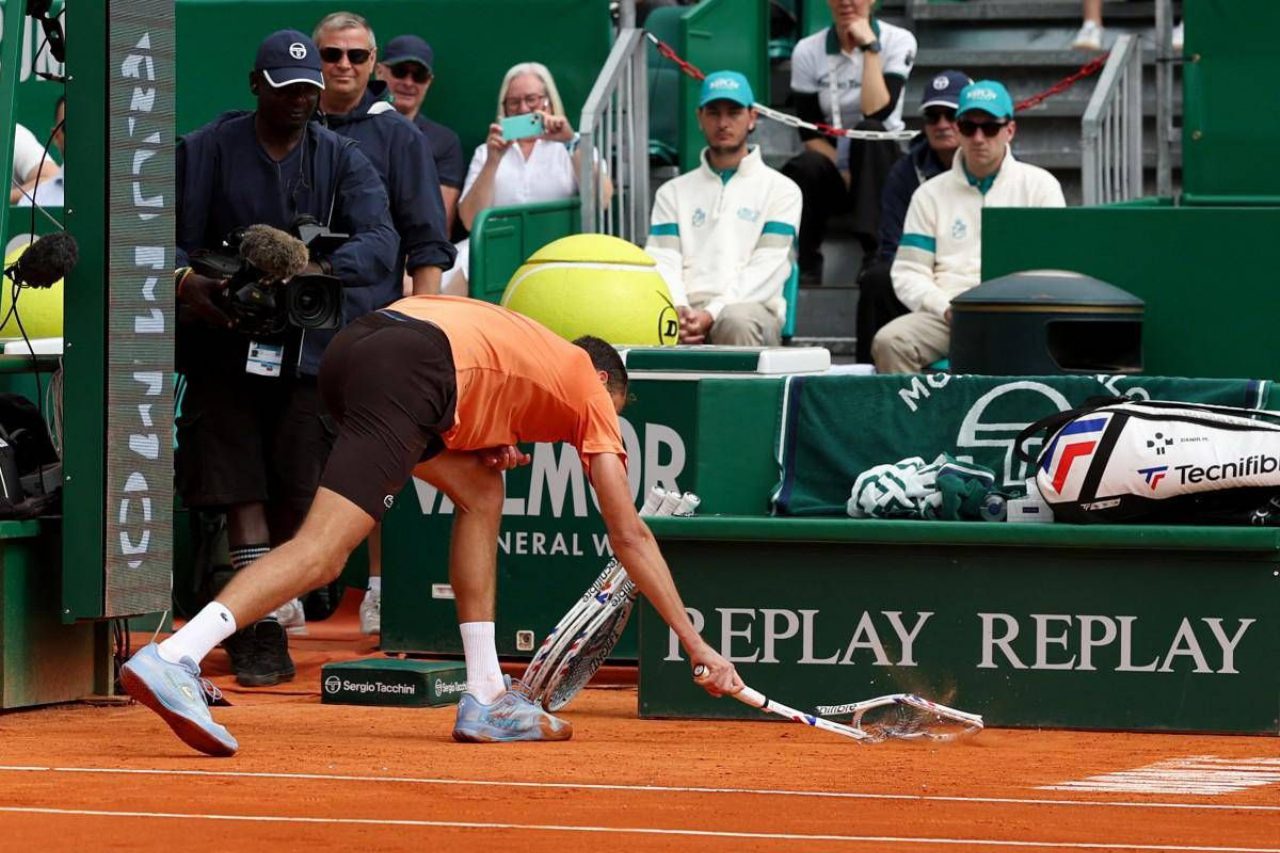 Berrettini travolge Medvedev a Montecarlo con un doppio 6-0