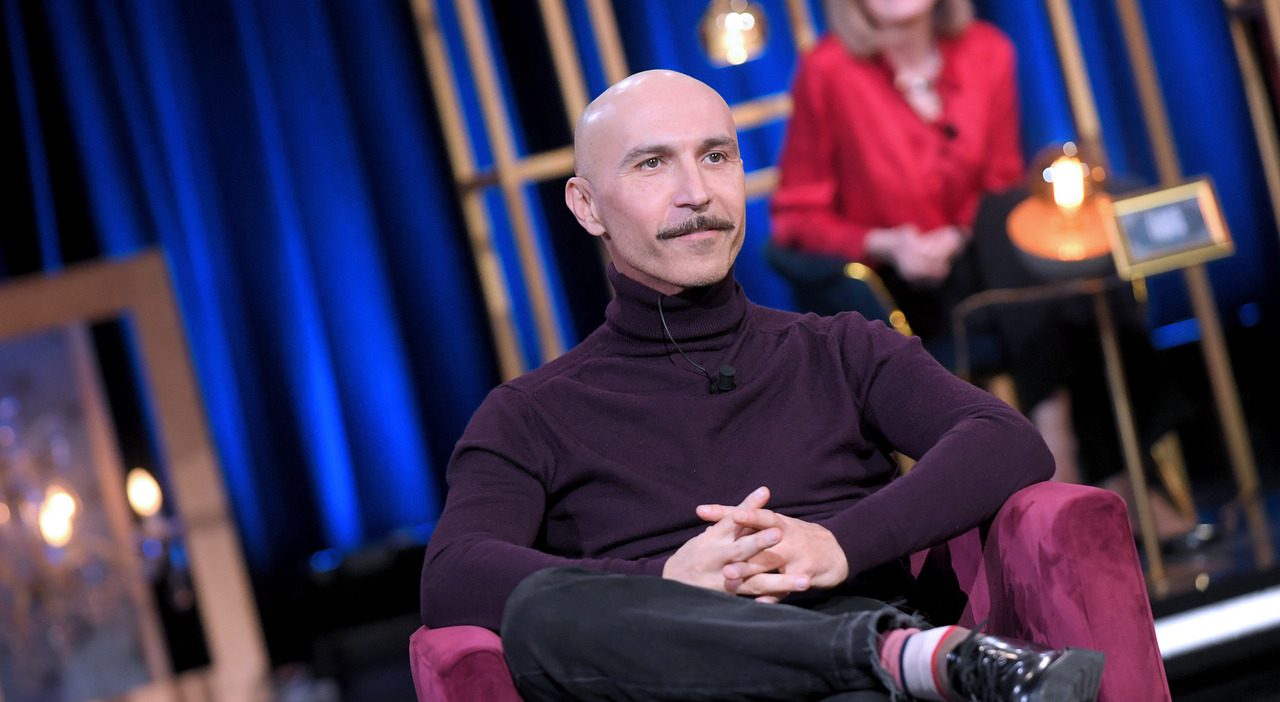 Maccio Capatonda racconta la calvizie precoce e l