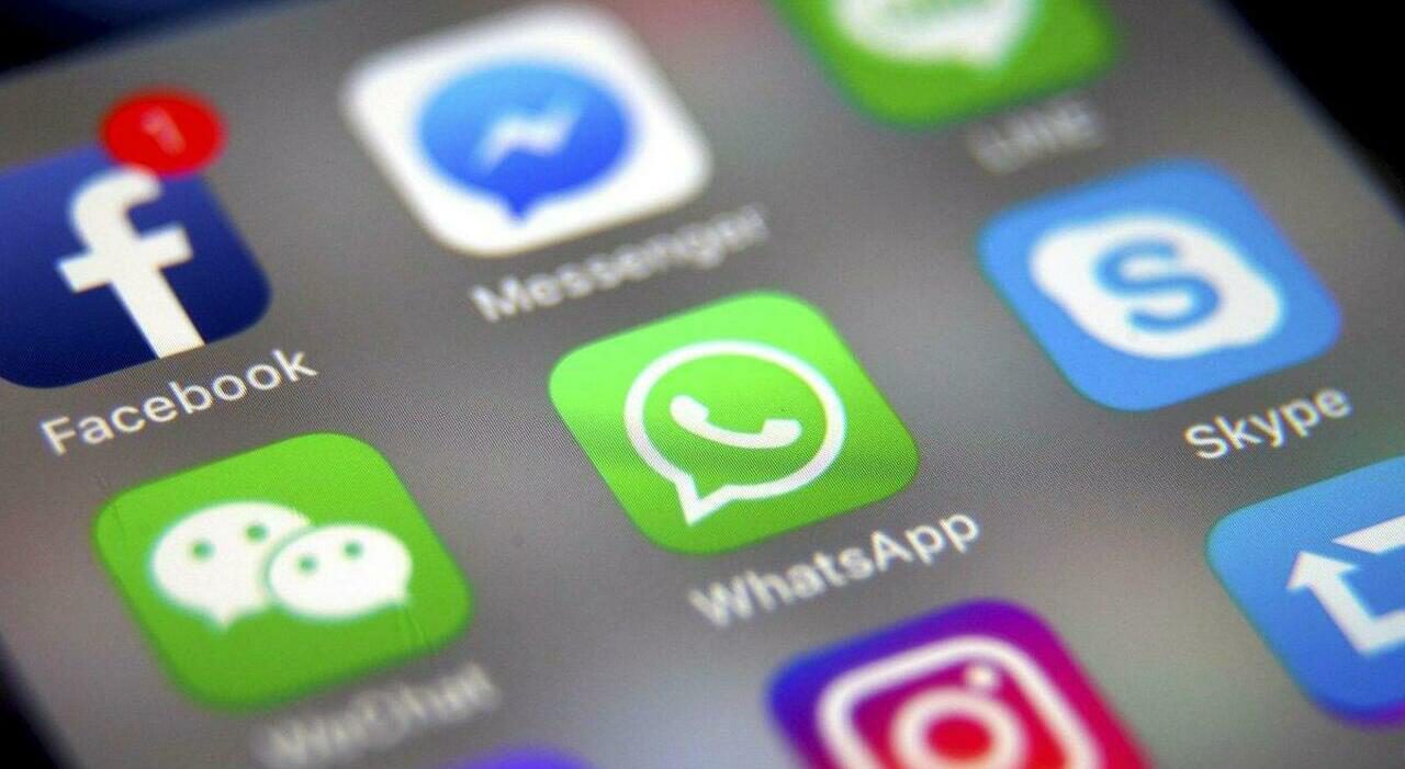 Meme e video brevi conquistano gli italiani, sette su dieci li usano per informarsi