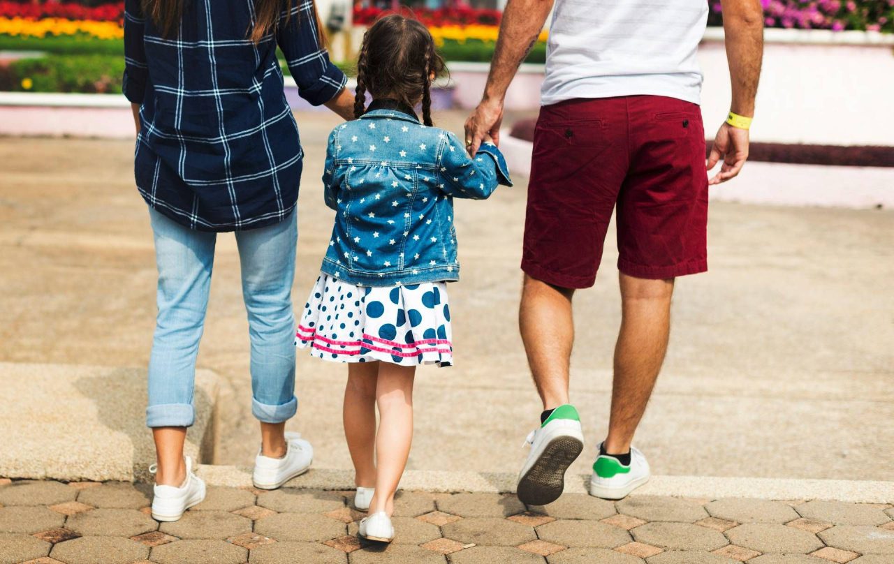 Famiglia italiana, il Censis fotografa il crollo di nascite, matrimoni e l