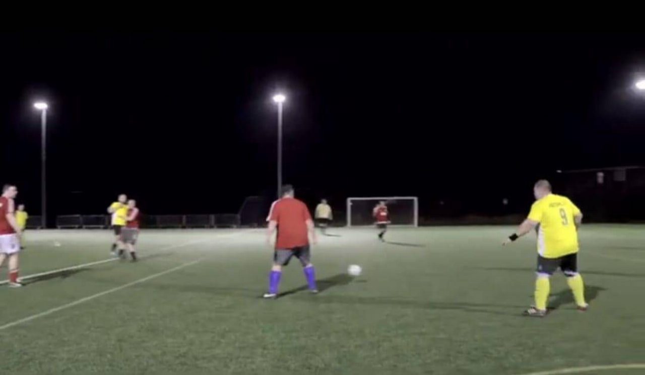 Calcio per obesi negli Usa, i tornei aiutano a perdere peso con punti e premi