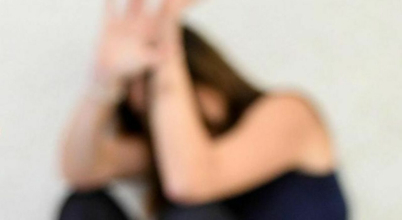 Asti, arrestato 40enne accusato di violenze sulla moglie invalida per quasi dieci anni