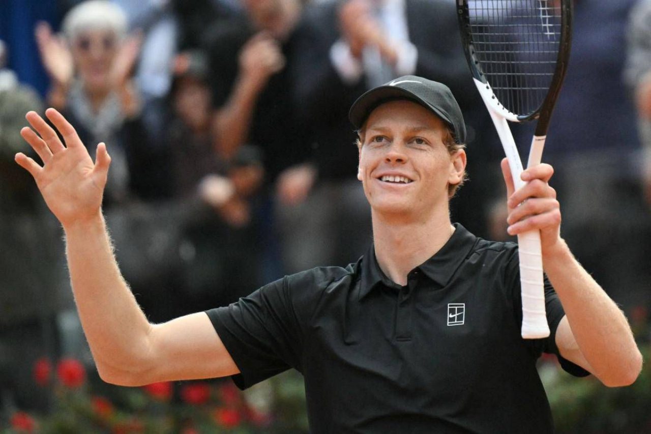 Jannik Sinner trionfa agli Internazionali di Roma, l