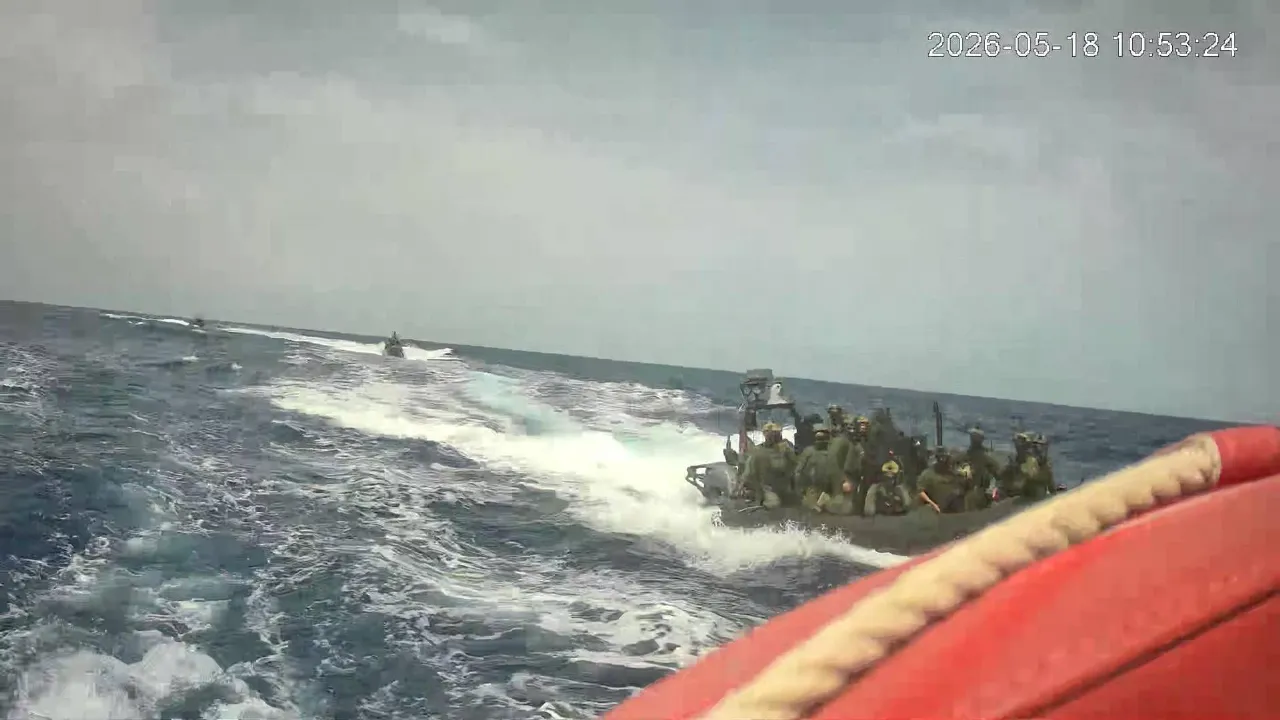 Israele blocca la Flotilla per Gaza, commando a bordo delle barche al largo di Cipro