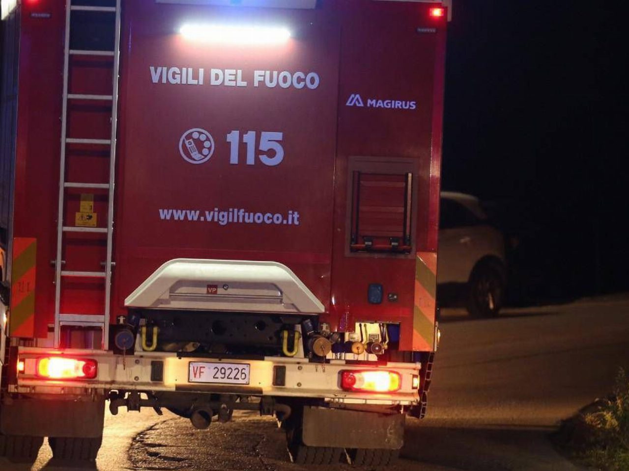 Trieste, incendio in un appartamento in viale D