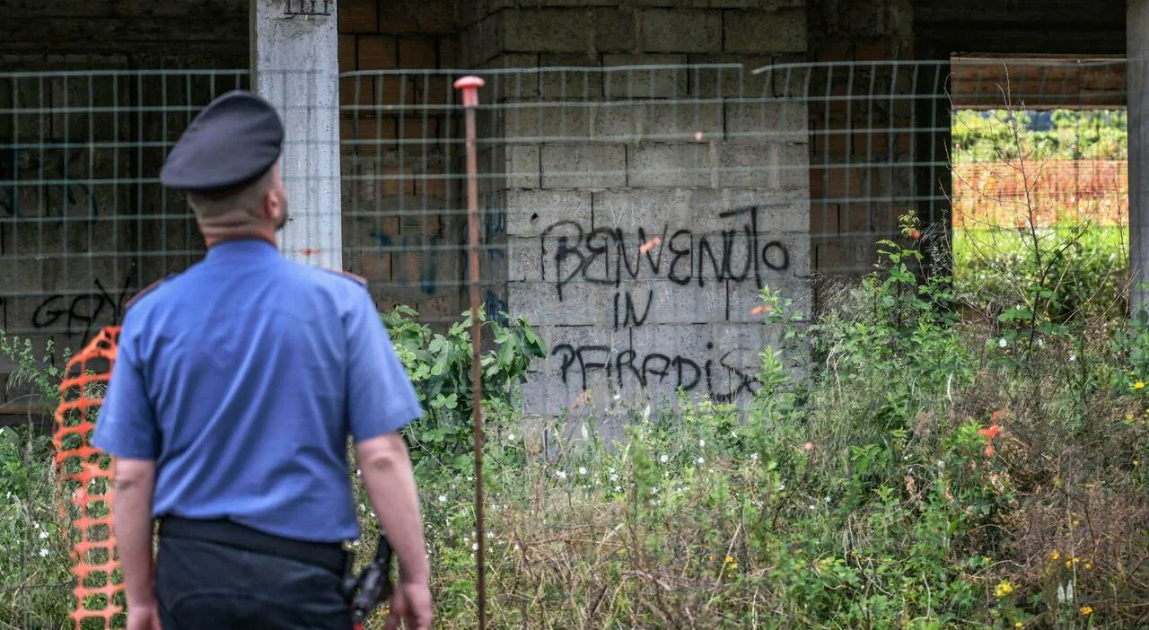 Pollena Trocchia, identificate le due donne trovate morte nel cantiere abbandonato Pollena Trocchia, identificate le due donne trovate morte nel cantiere abbandonato