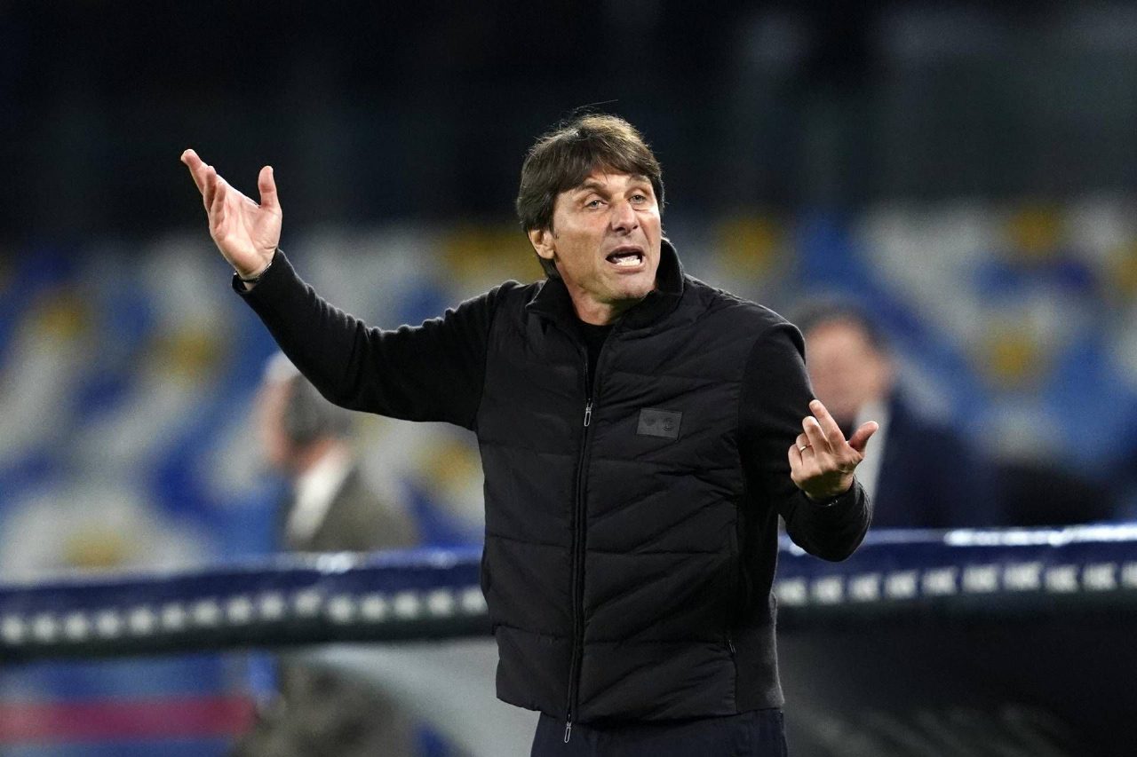 Conte lascia il Napoli, la Juventus valuta il ritorno mentre resta in bilico Spalletti