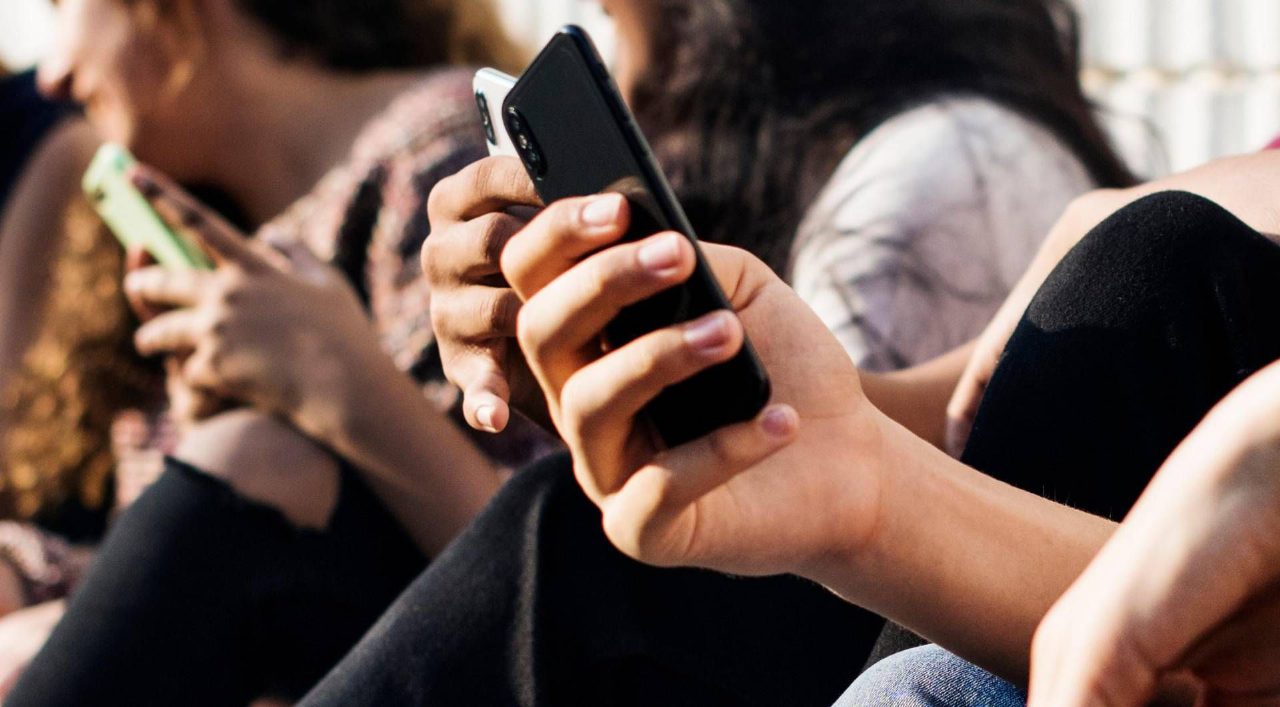 Disconnect Day a Foggia, una giornata senza smartphone contro l Disconnect Day a Foggia, una giornata senza smartphone contro l