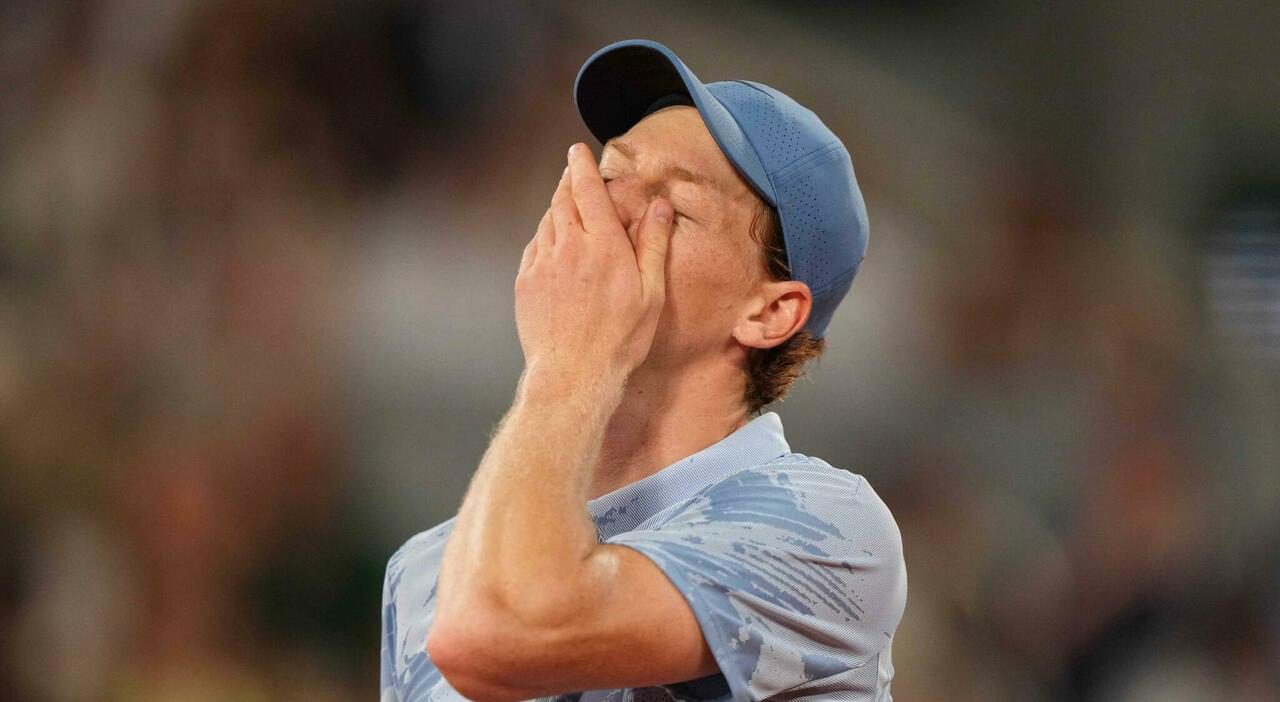 Sinner al Roland Garros sfida il caldo torrido, rischio temperature oltre i 34 gradi a Parigi Sinner al Roland Garros sfida il caldo torrido, rischio temperature oltre i 34 gradi a Parigi