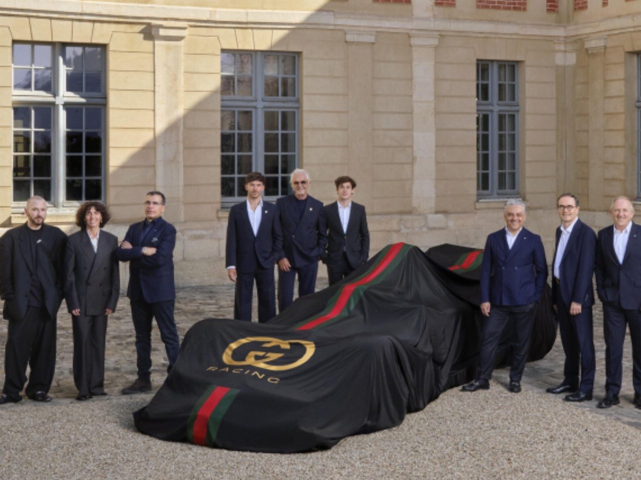 Gucci debutta in Formula 1 con Alpine, il team cambierà nome dalla stagione 2027 Gucci debutta in Formula 1 con Alpine, il team cambierà nome dalla stagione 2027