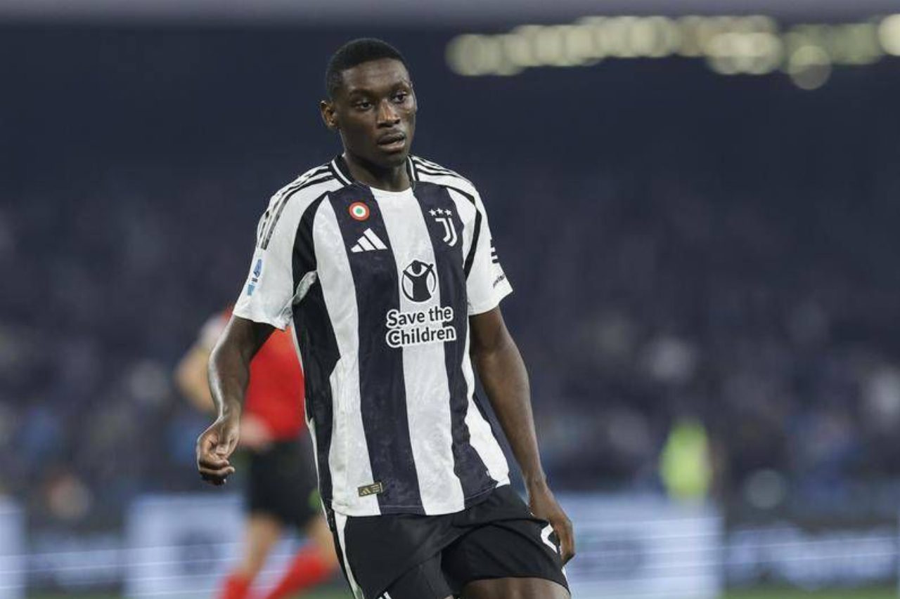 Juventus, Kolo Muani favorito per il dopo Vlahovic: spuntano anche Sorloth e Gabriel Jesus