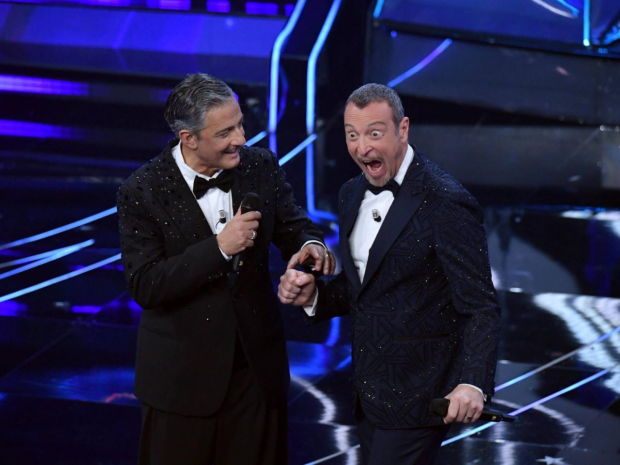 Amadeus torna da Fiorello in Rai, tra ricordi di Sanremo e ipotesi sul futuro