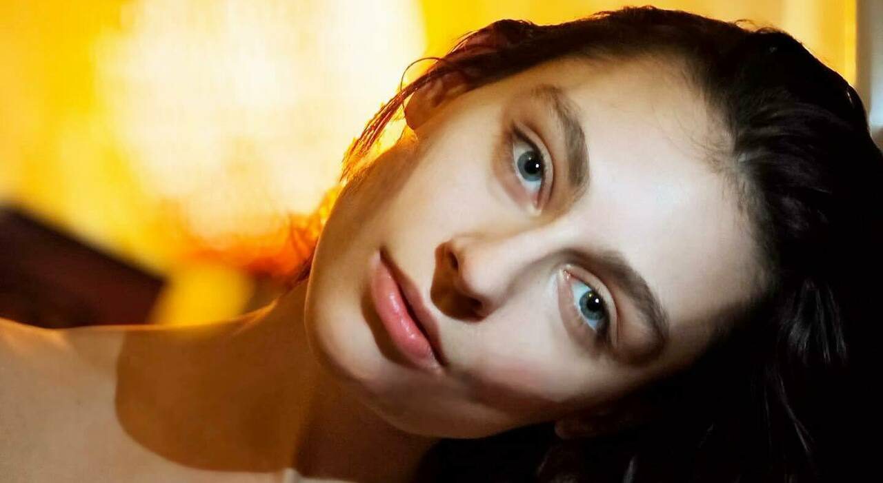 Anna Aksamit aggredita a Milano, la modella cerca l