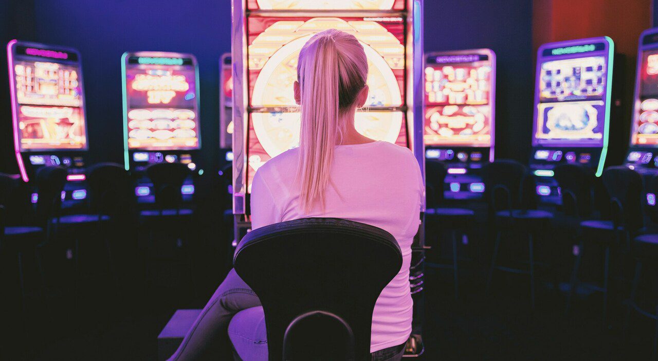 Pennsylvania, vince un jackpot al casinò ma era autoesclusa dal gioco e viene denunciata