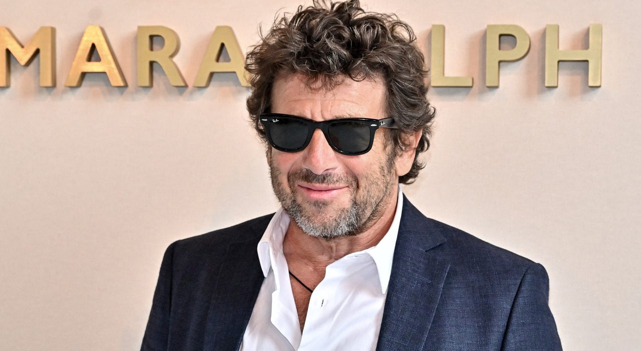 Patrick Bruel sotto inchiesta a Parigi, tredici donne coinvolte nelle accuse di stupro e violenze sessuali