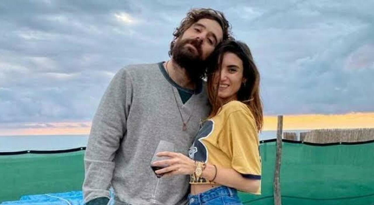 Tommaso Paradiso e Carolina Sansoni sposi a Capalbio, tutto sul matrimonio del 13 giugno
