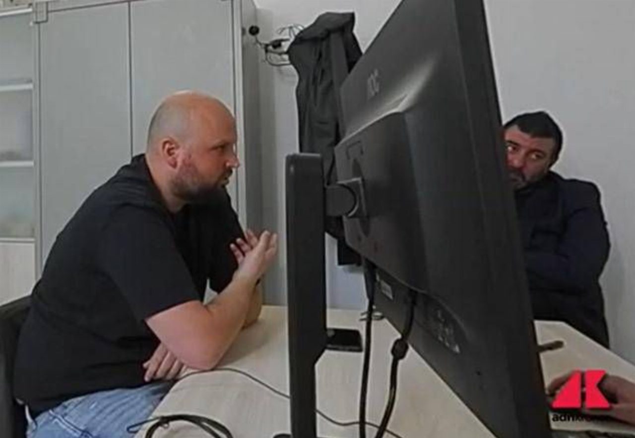 Delitto di Garlasco, Marco Poggi ai pm esclude video intimi di Chiara e ribadisce la colpevolezza di Stasi