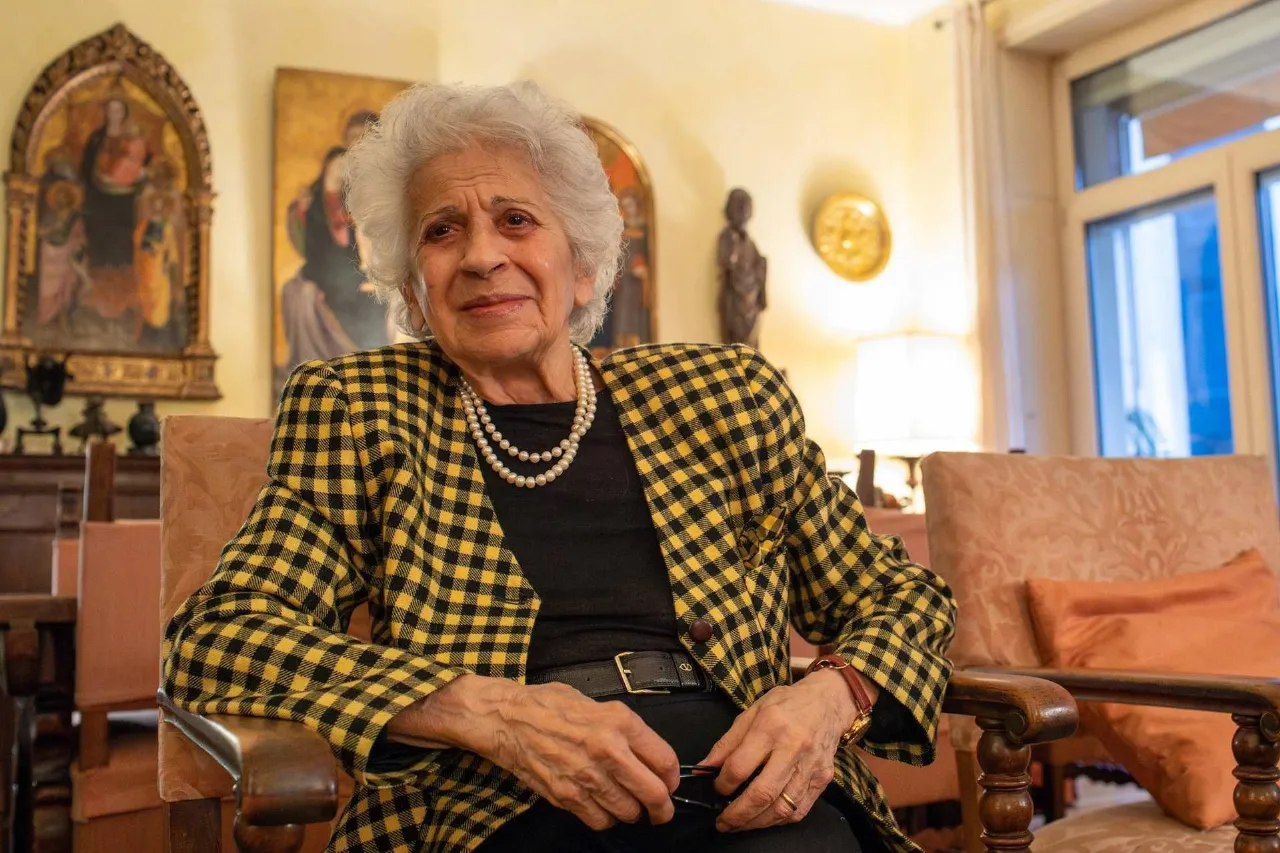 Addio a Sultana Razon Veronesi, la pediatra sopravvissuta alle leggi razziali aveva 94 anni Addio a Sultana Razon Veronesi, la pediatra sopravvissuta alle leggi razziali aveva 94 anni