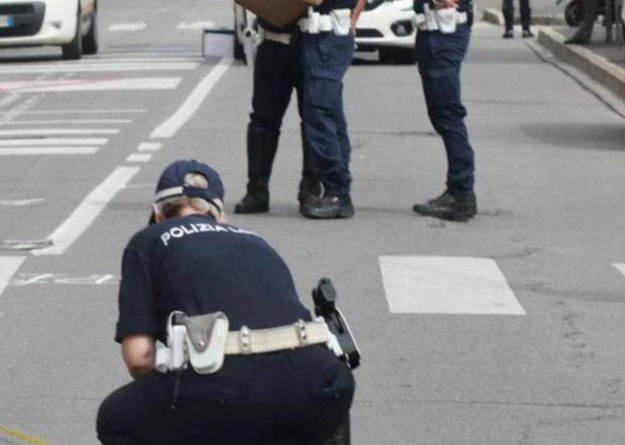 Auto pirata a Guidonia, morto uno studente di 23 anni dopo l