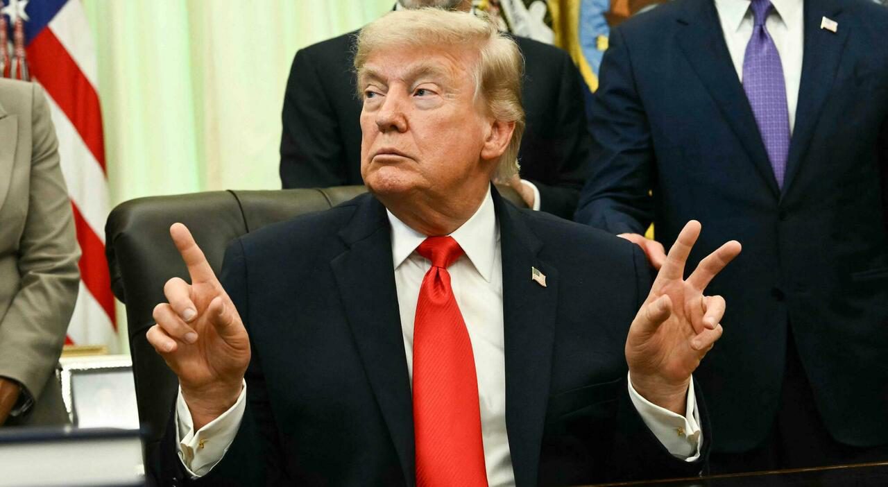 Donald Trump compie 80 anni, festa alla Casa Bianca con UFC e oltre 4.000 invitati