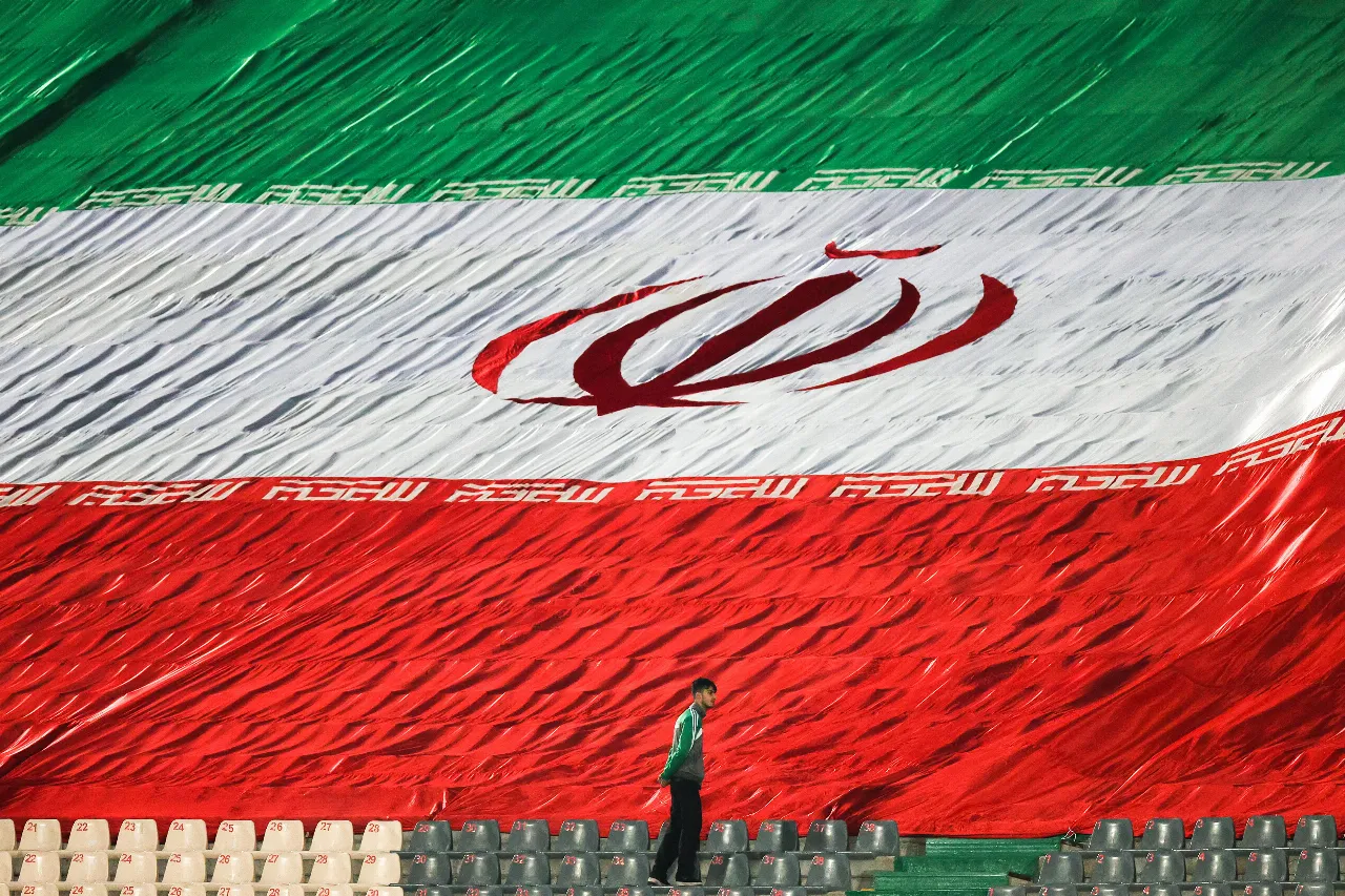 Mondiali 2026, Iran contro le bandiere dell