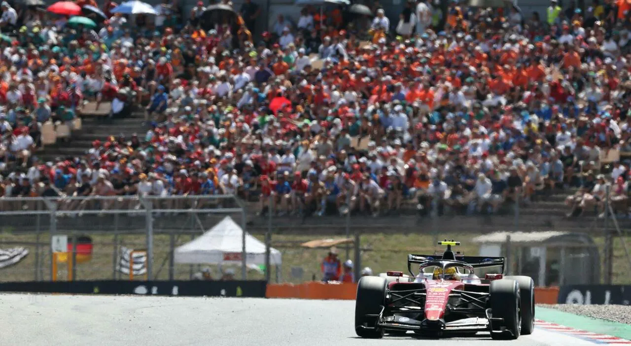 Lewis Hamilton trionfa a Barcellona, prima vittoria con la Ferrari tra ritiri e colpi di scena