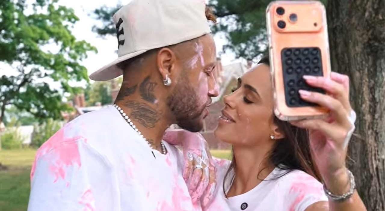 Neymar papà per la quinta volta, Bruna Biancardi aspetta un