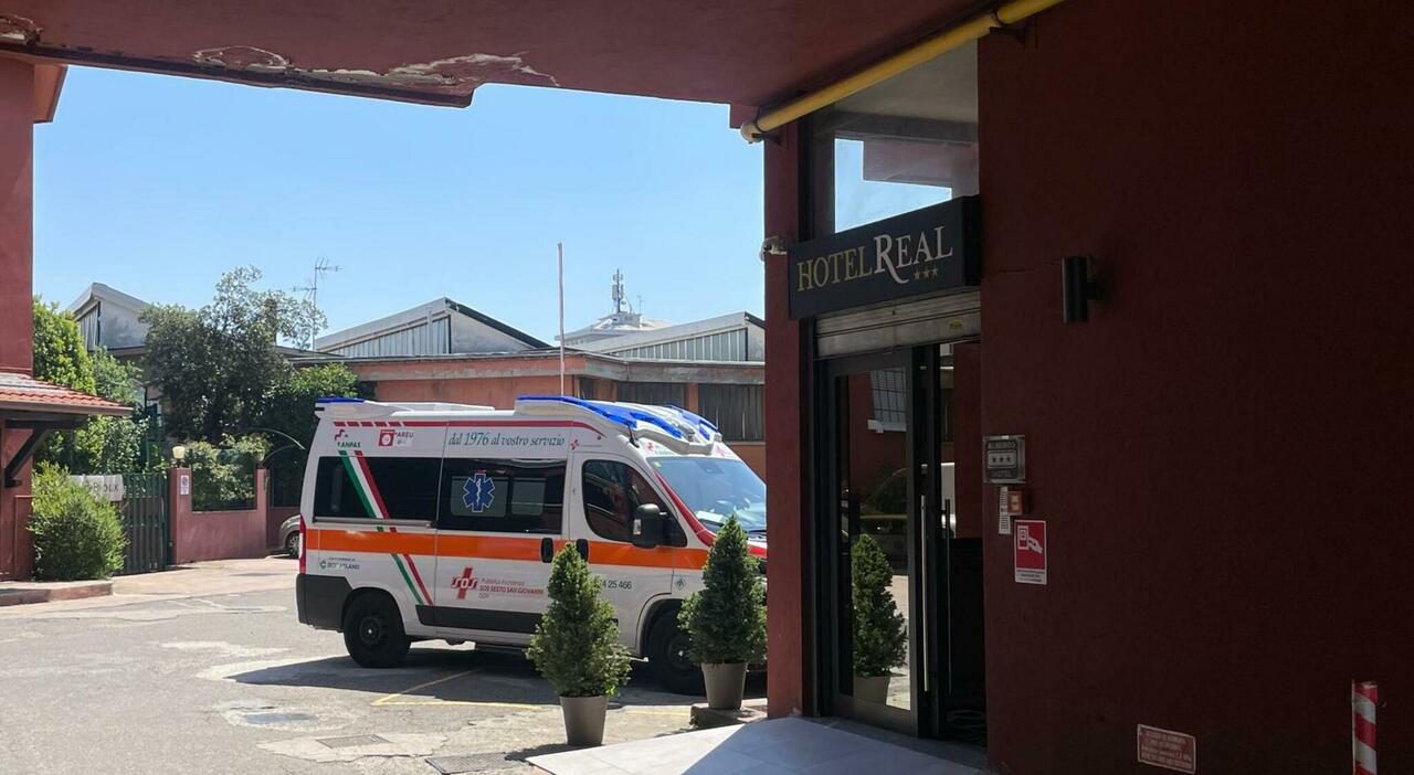 Cinisello Balsamo, 25enne trovata morta in hotel: si cerca l