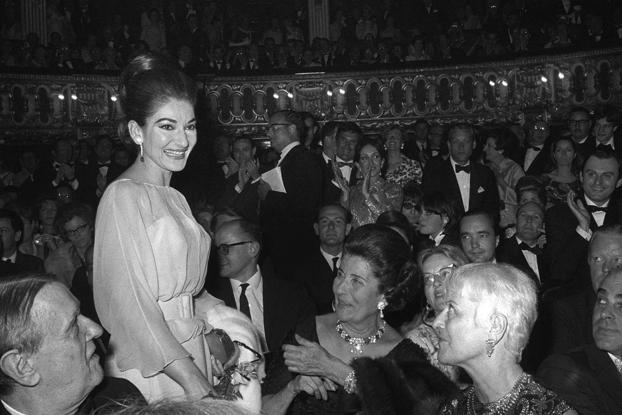 Maria Callas, uno studio collega il declino della voce a una rara malattia autoimmune
