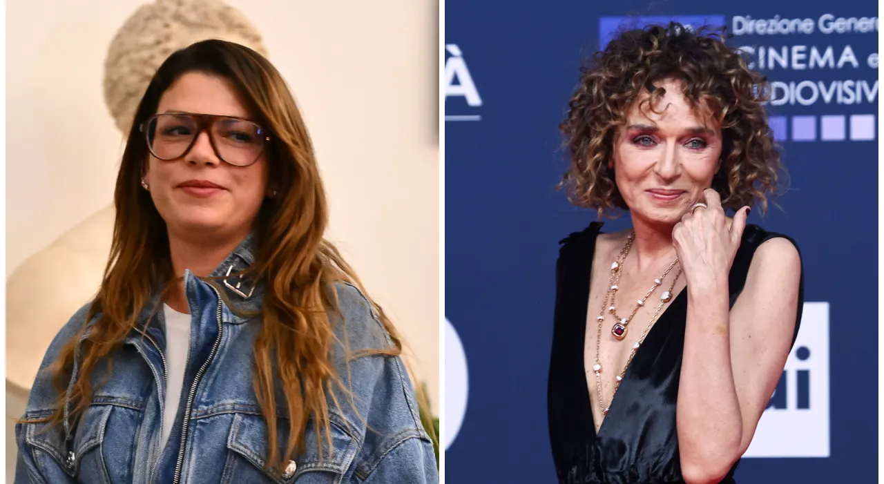 Emma Marrone a Ponza con Valeria Golino in topless, vacanza in yacht prima del tour estivo Emma Marrone a Ponza con Valeria Golino in topless, vacanza in yacht prima del tour estivo