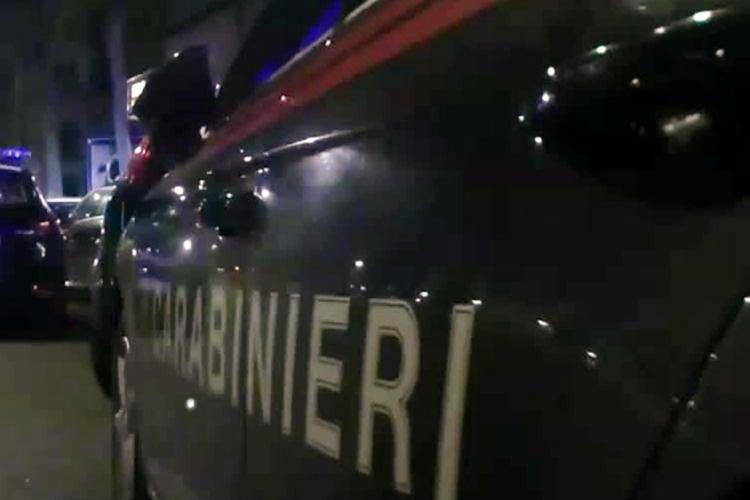 Campomorone, lite in casa degenera: due uomini cadono dalla finestra