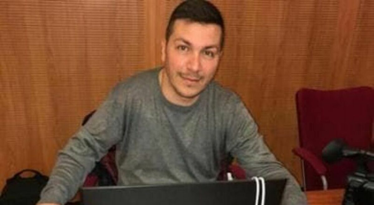 Antonio Coscione è morto a 46 anni, il giornalismo napoletano saluta uno storico operatore video