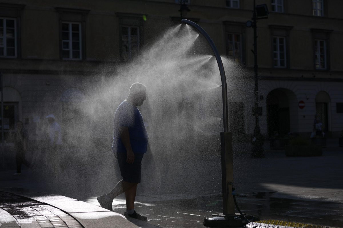 Meteo Italia, dopo il caldo arrivano temporali e grandine: rischio downburst su diverse regioni