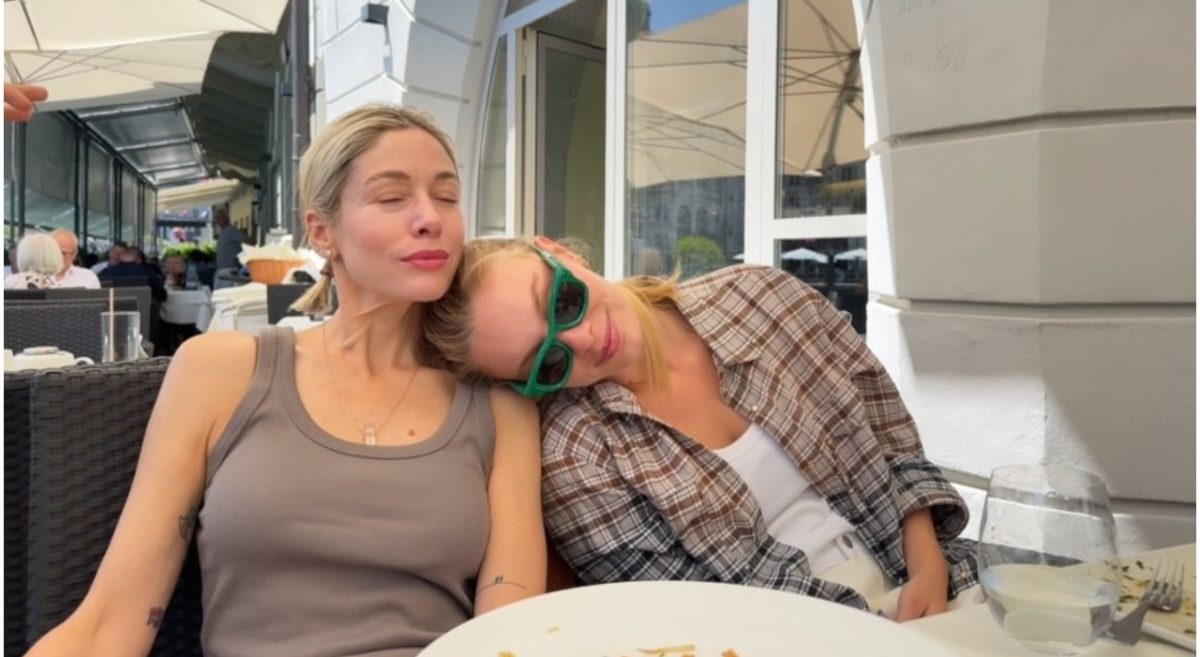 Sarah Felberbaum celebra Gaia De Rossi, la dedica per i 21 anni racconta il loro legame