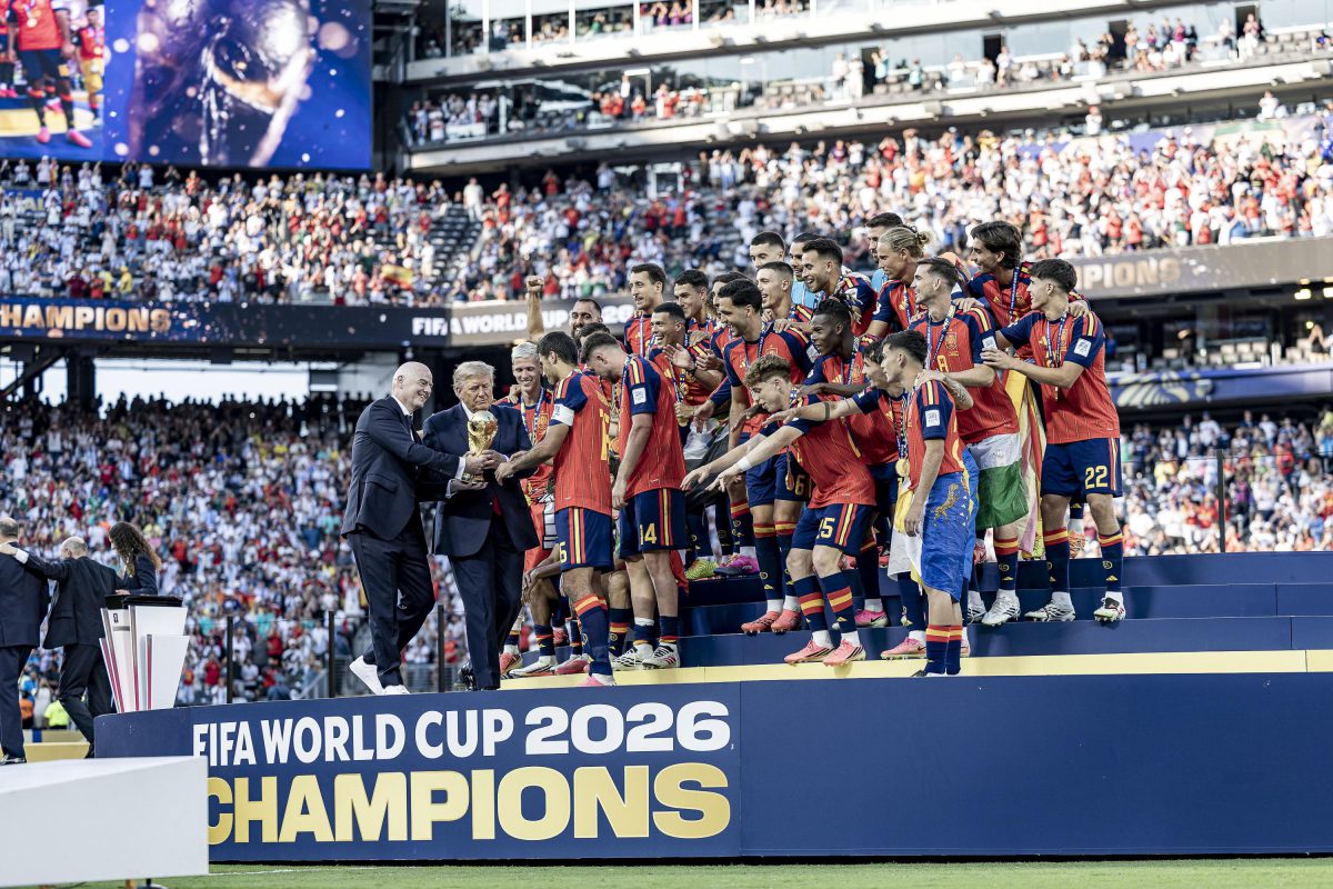 Trump premia la Spagna campione del mondo, la Coppa a Rodri dopo lo scontro con Madrid Trump premia la Spagna campione del mondo, la Coppa a Rodri dopo lo scontro con Madrid